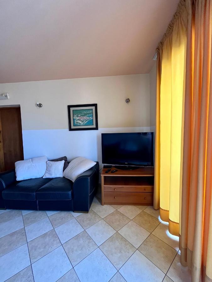 Apartmani Bojana Budva Exteriör bild