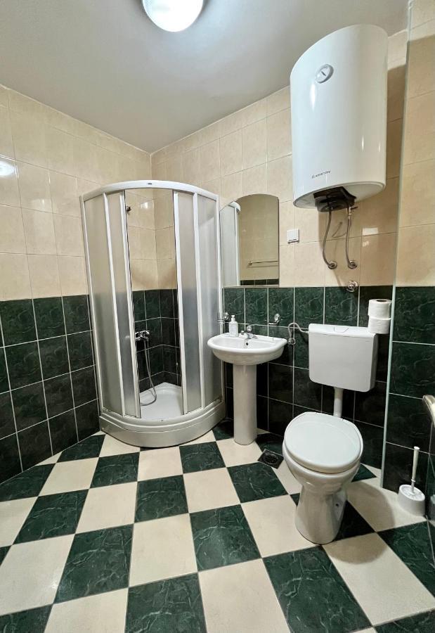 Apartmani Bojana Budva Exteriör bild