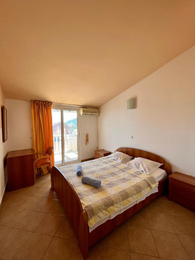 Apartmani Bojana Budva Exteriör bild