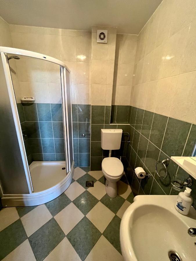 Apartmani Bojana Budva Exteriör bild
