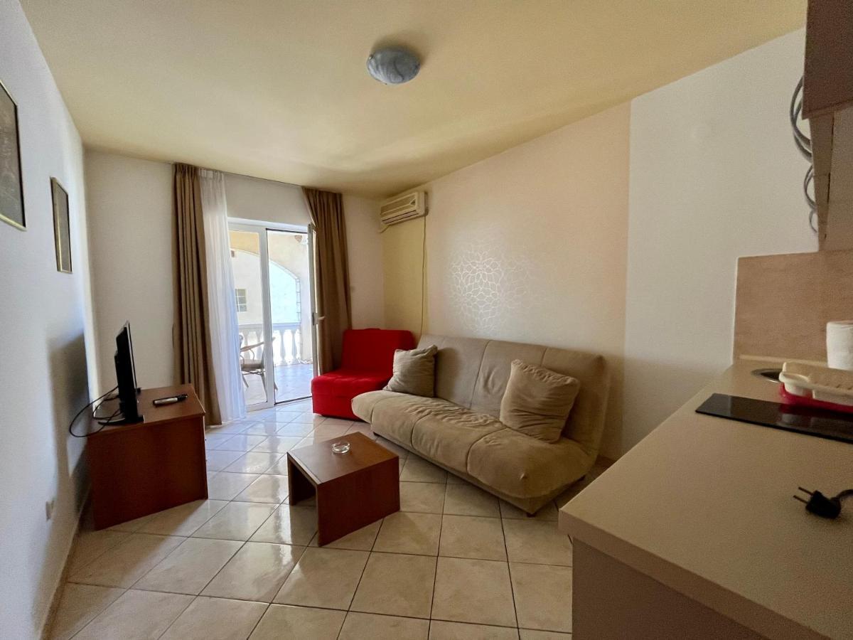 Apartmani Bojana Budva Exteriör bild